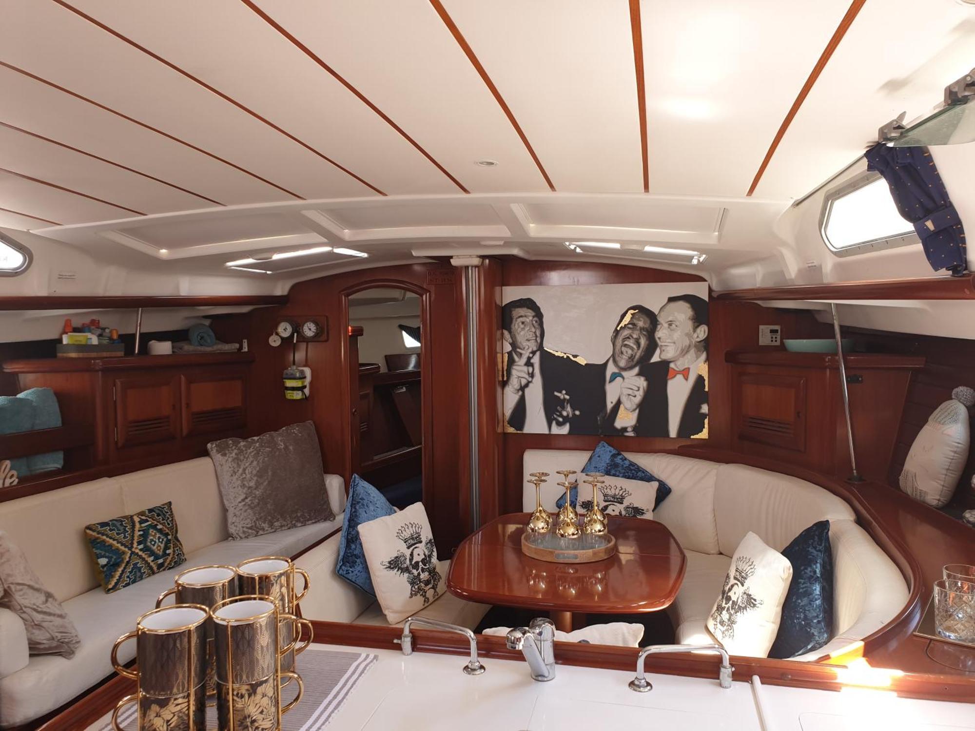 Luxury Yacht Stay "White Dove" Sleeps 6 Gibraltár Szoba fotó
