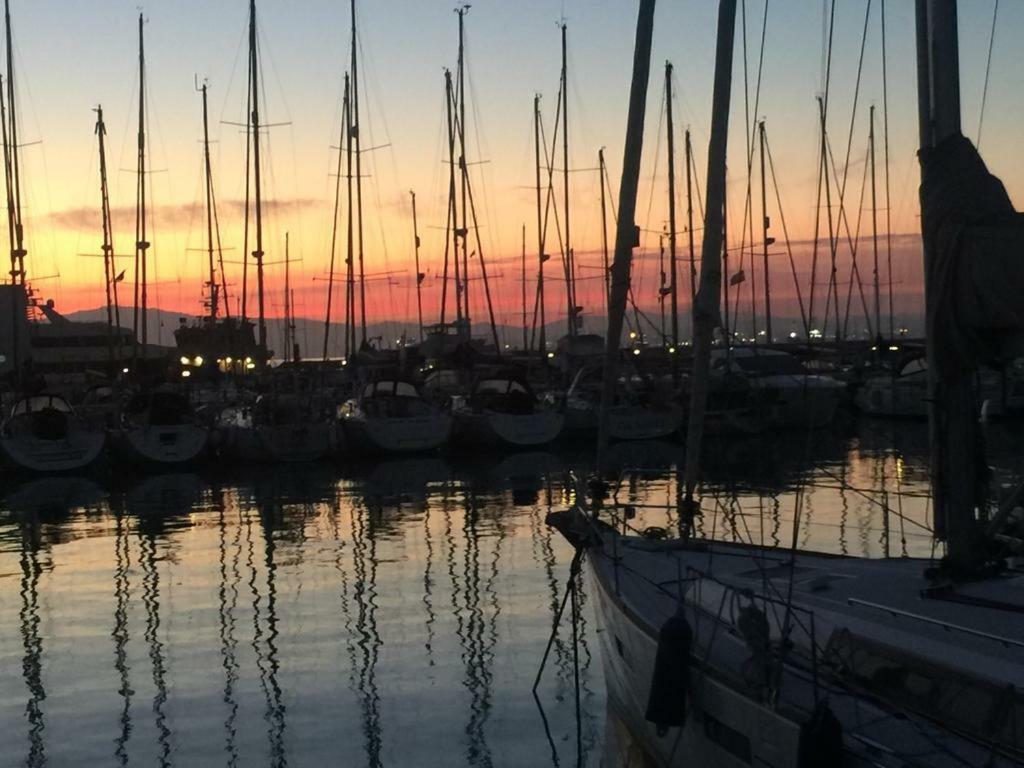 Luxury Yacht Stay "White Dove" Sleeps 6 Gibraltár Kültér fotó